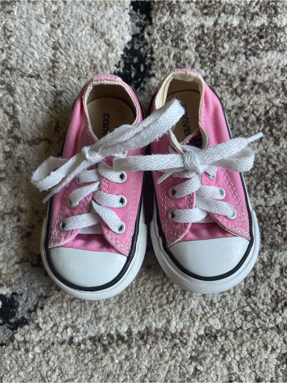 Converse Chuck Taylor All Star pink sneakers